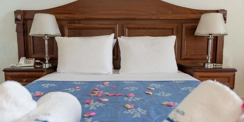 Kymata Hotel Paralia Katerinis Ngoại thất bức ảnh
