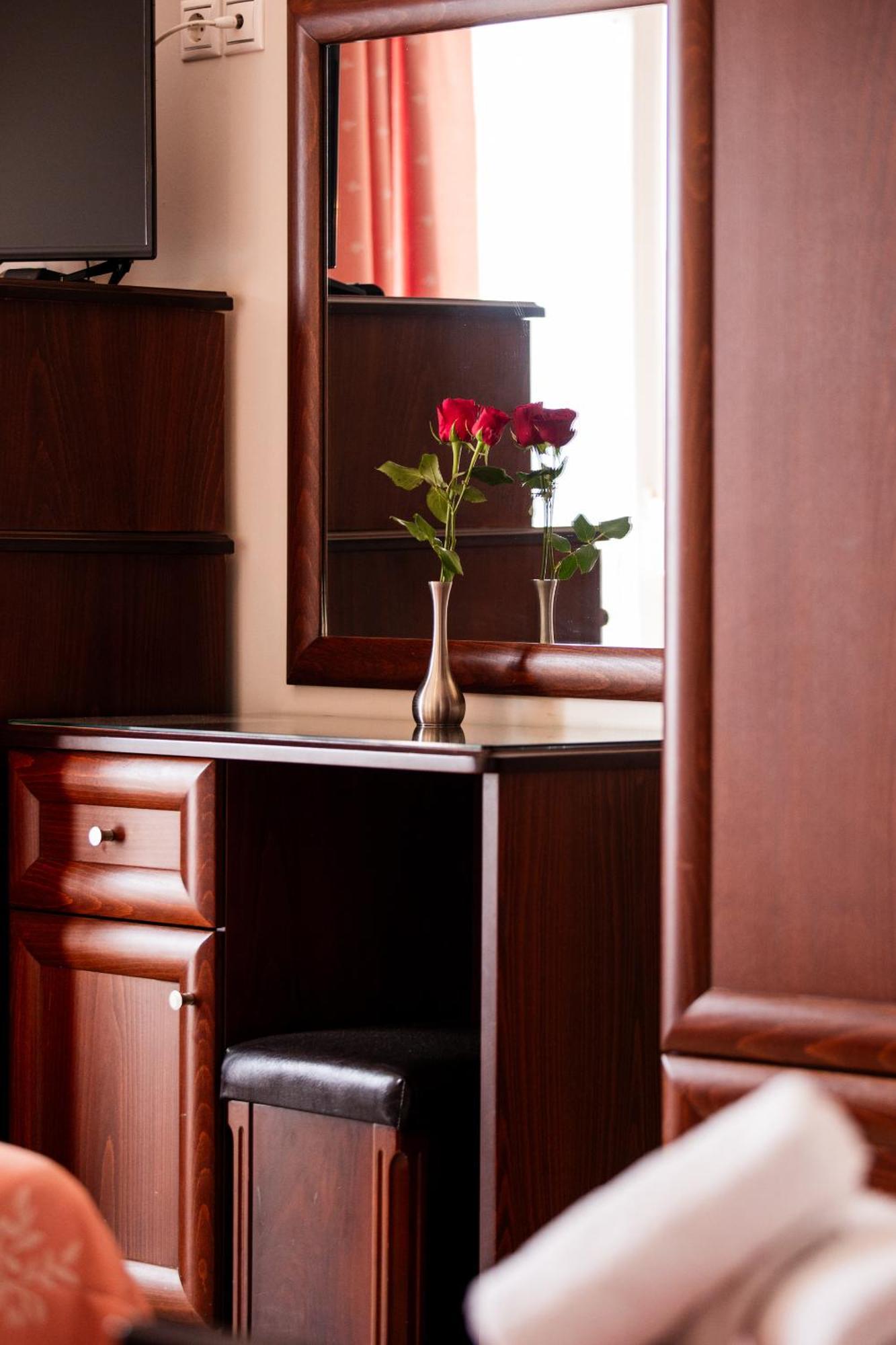 Kymata Hotel Paralia Katerinis Ngoại thất bức ảnh